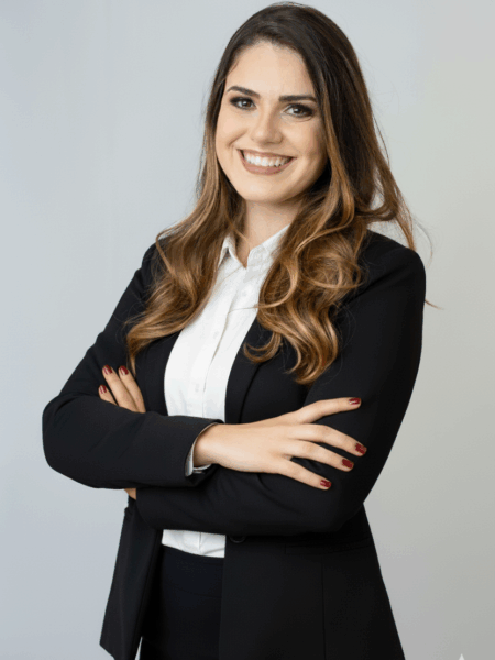 Dra. Mariane Quintão